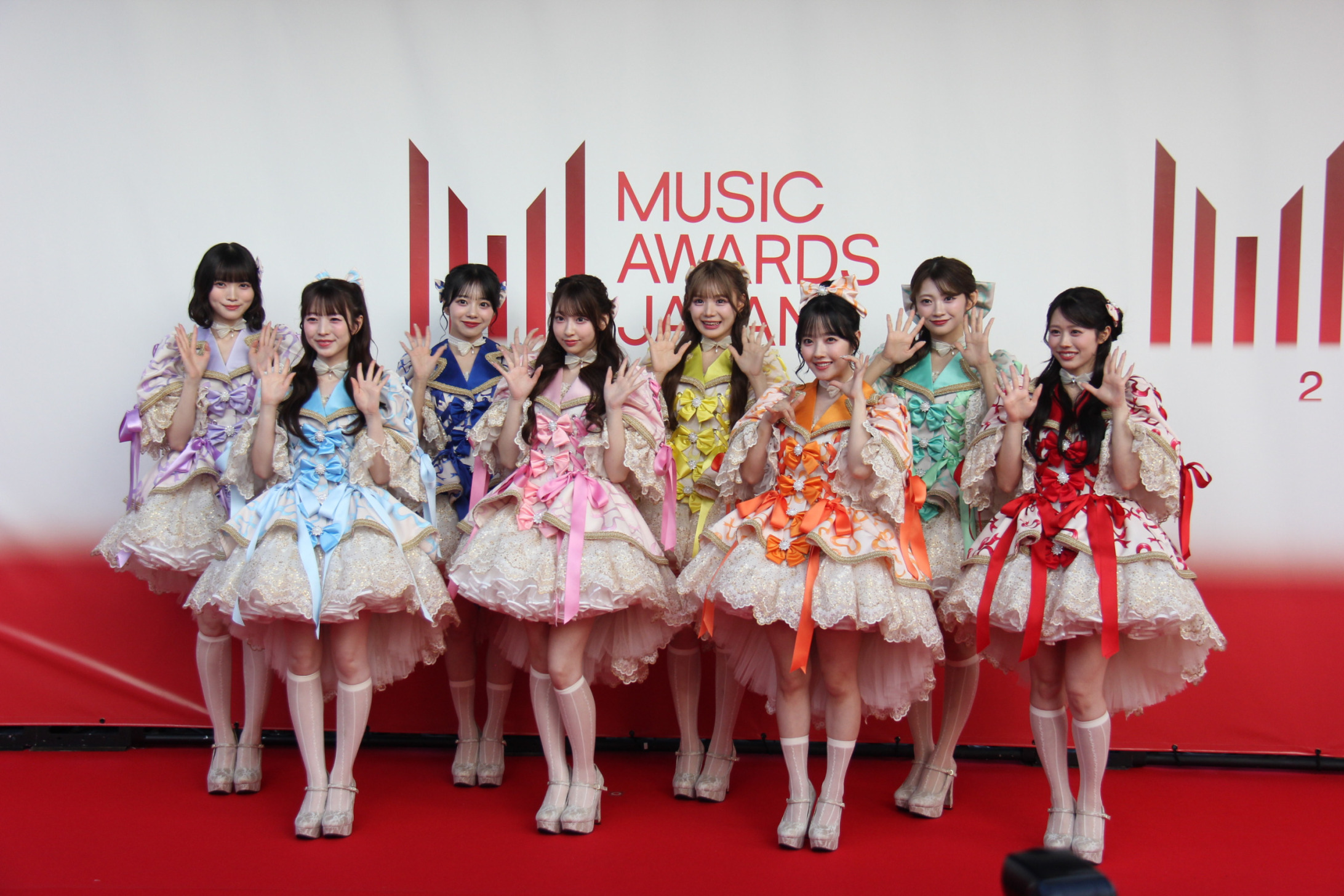 「MUSIC AWARDS JAPAN 2026」のレッドカーペットに登場したCUTIE STREET